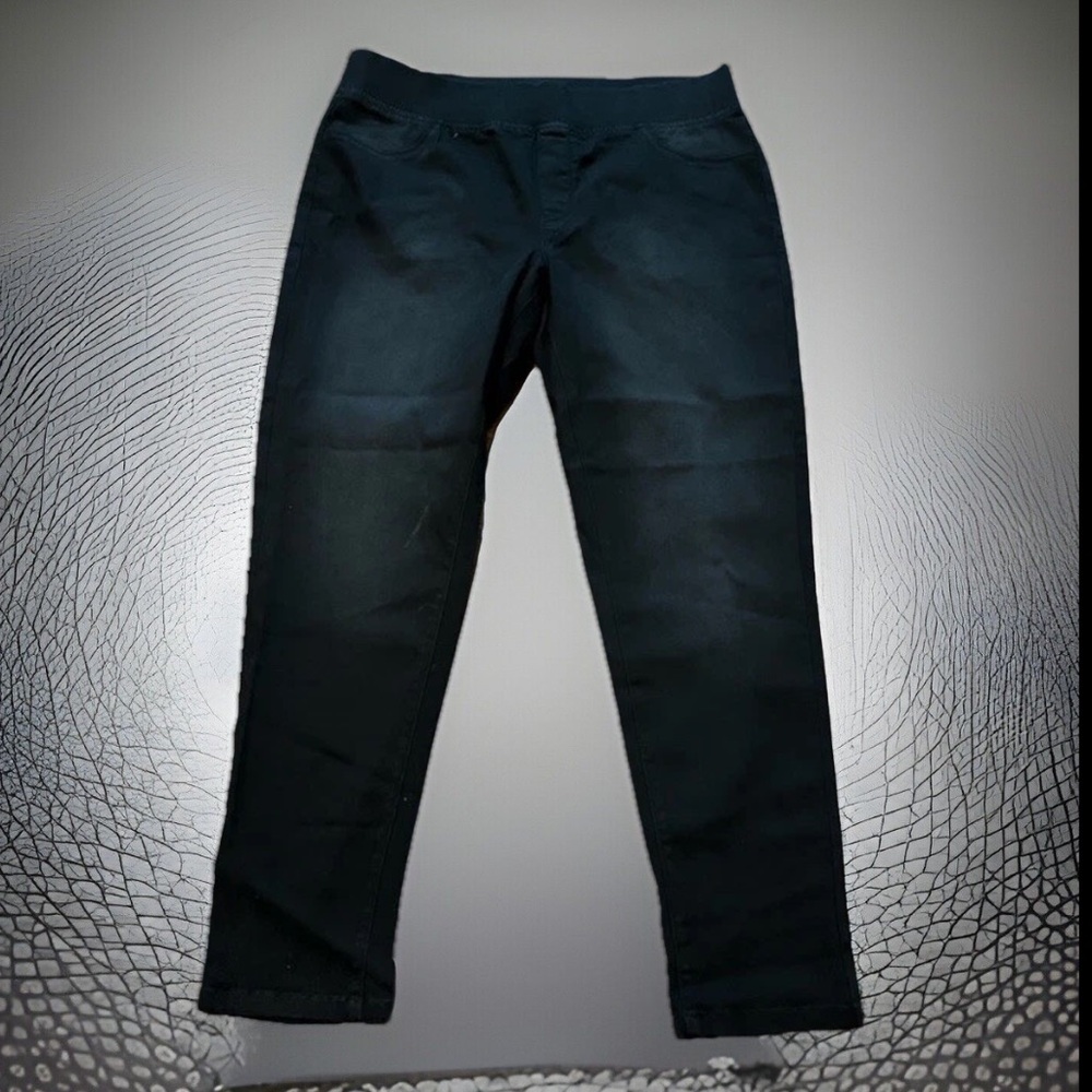 Avenue Butter Denim Pull On Jean Wide comfort elastic waistband Skinny leg cut